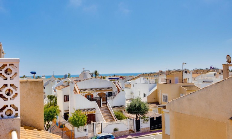 Sale - Apartment / Flat -
Torrevieja* - Torrevieja