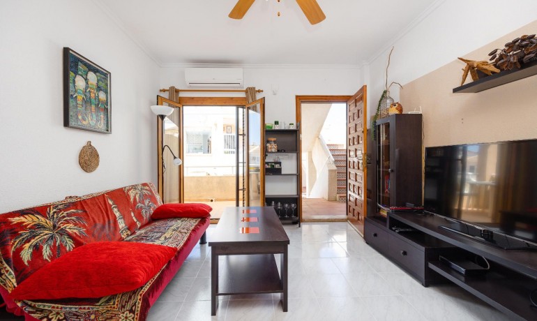 Sale - Apartment / Flat -
Torrevieja* - Torrevieja
