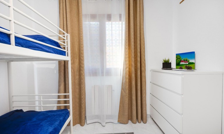 Sale - Apartment / Flat -
Torrevieja* - Torrevieja