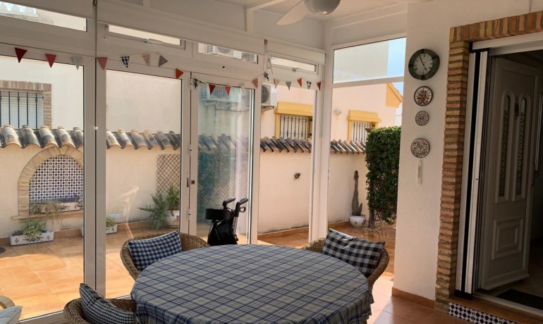 Herverkoop - Villa -
Guardamar del Segura* - Guardamar - El Raso