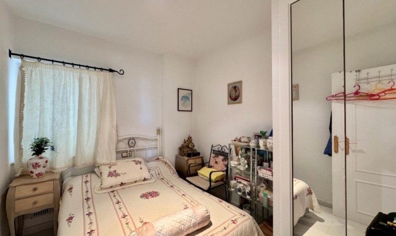 Herverkoop - Appartement / Flat -
Guardamar del Segura* - Balcón al Mar