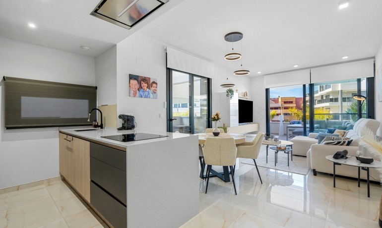 Sale - Apartment / Flat -
Orihuela Costa* - Playa Flamenca*