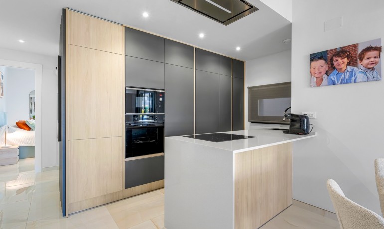 Sale - Apartment / Flat -
Orihuela Costa* - Playa Flamenca*