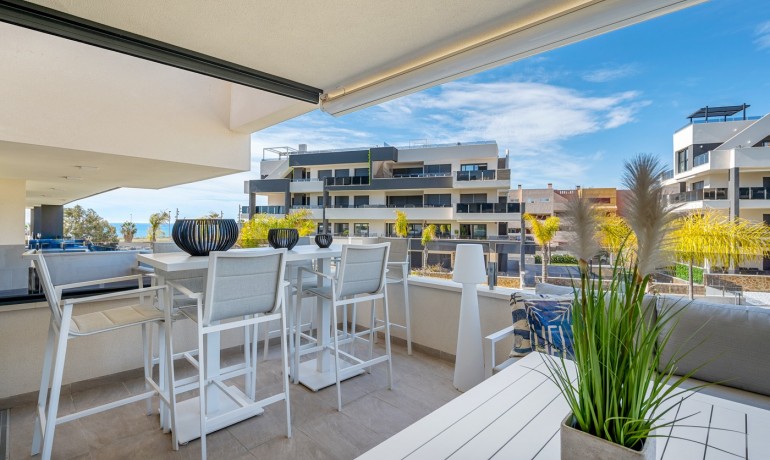 Sale - Apartment / Flat -
Orihuela Costa* - Playa Flamenca*