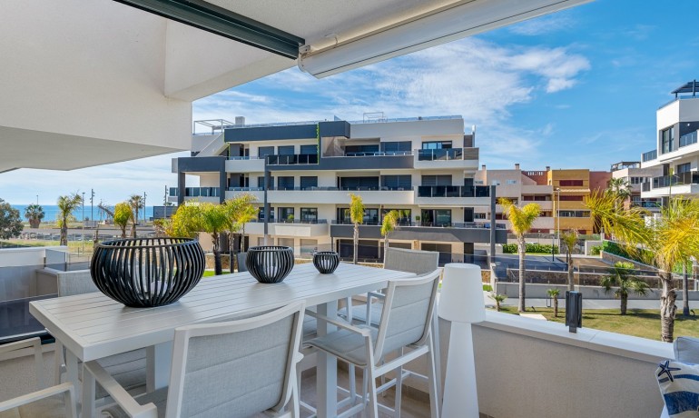 Sale - Apartment / Flat -
Orihuela Costa* - Playa Flamenca*
