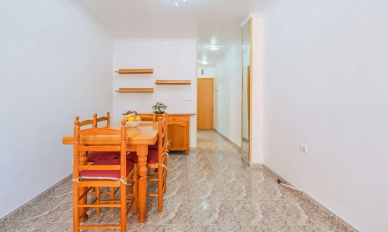 Herverkoop - Appartement / Flat -
Torrevieja* - Playa Del Cura