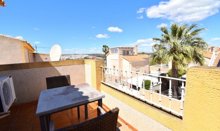 Herverkoop - Huis -
Orihuela Costa* - Playa Flamenca