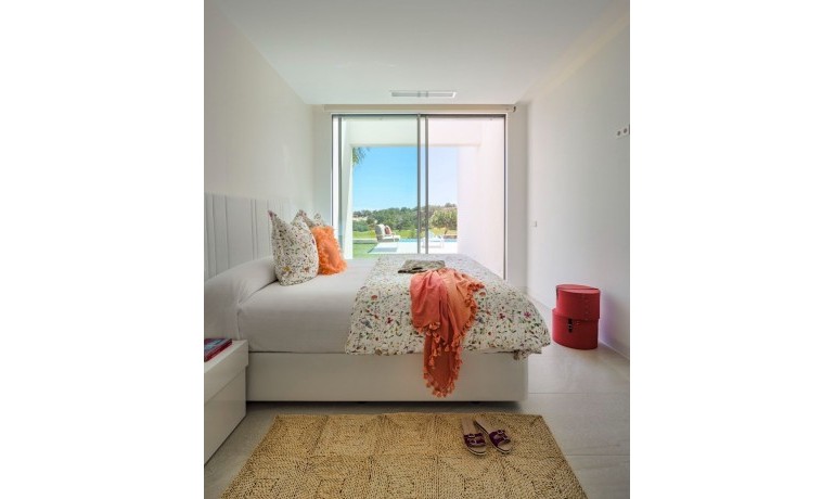 Herverkoop - Villa -
Orihuela Costa* - Las Colinas Golf