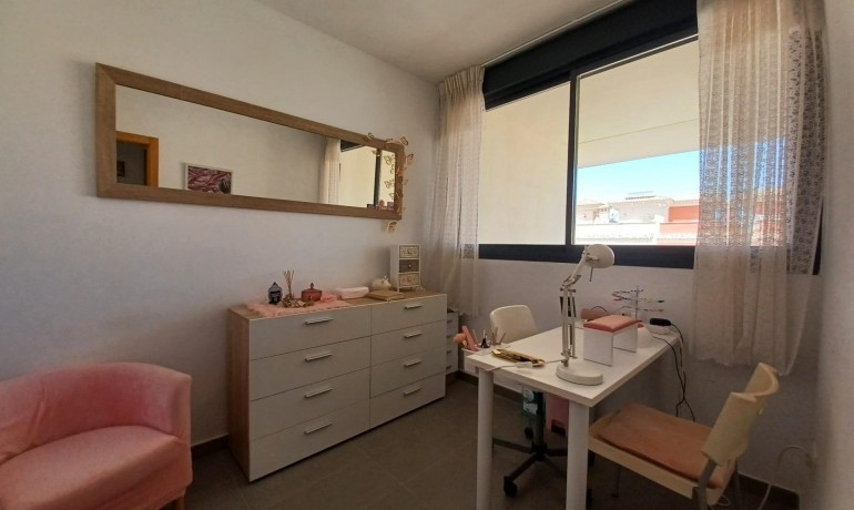 Venta - Apartamento / piso -
Orihuela Costa - Los Dolses