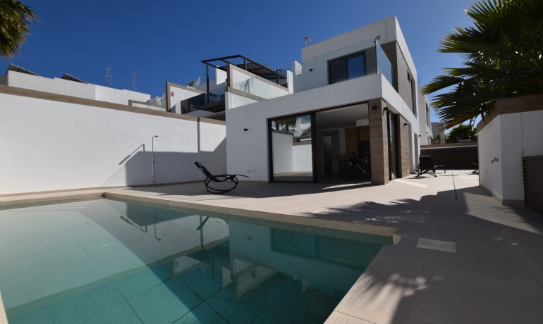 Herverkoop - Villa -
Benijofar* - Costa Blanca