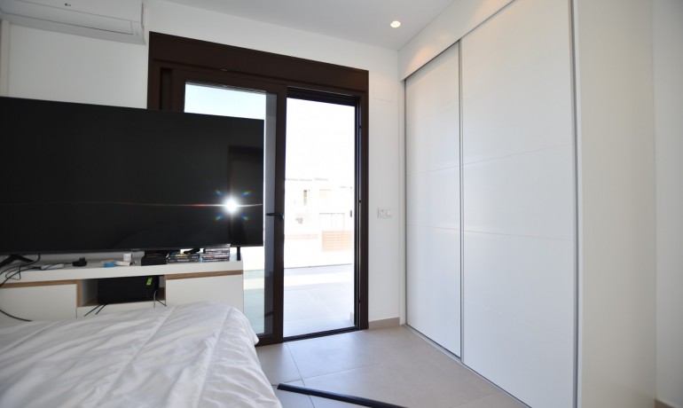 Herverkoop - Villa -
Benijofar* - Costa Blanca