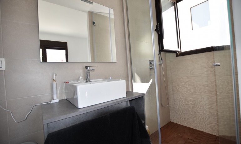 Herverkoop - Villa -
Benijofar* - Costa Blanca