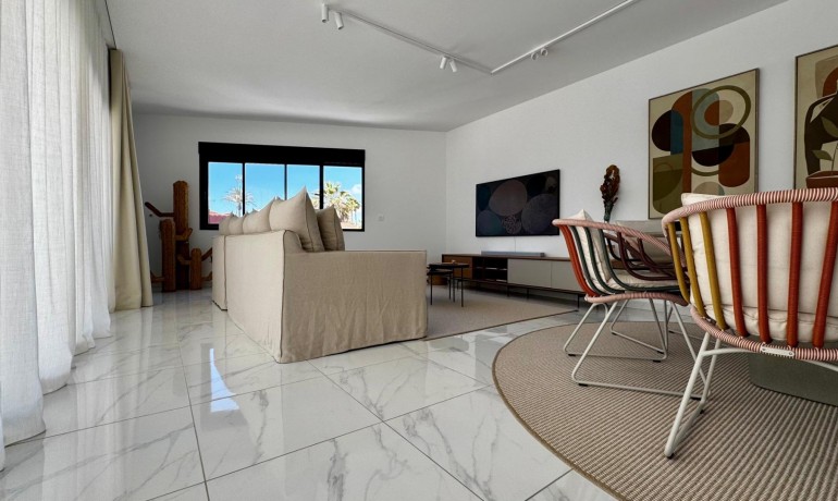 Herverkoop - Villa -
Torrevieja* - La Veleta