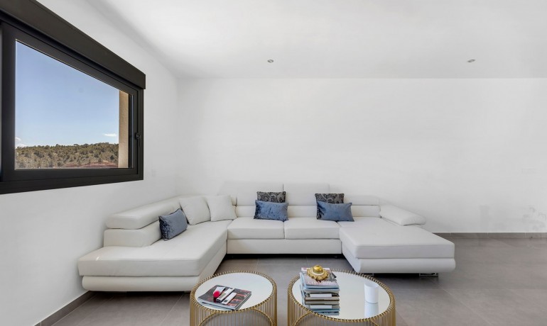 Herverkoop - Villa -
Macisvenda