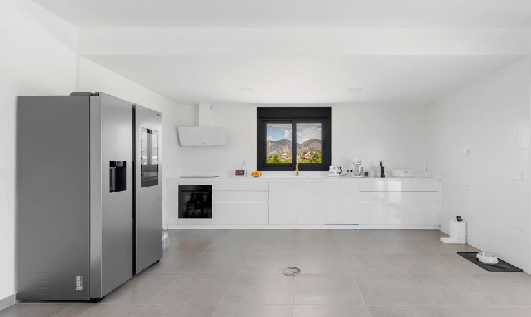 Herverkoop - Villa -
Macisvenda