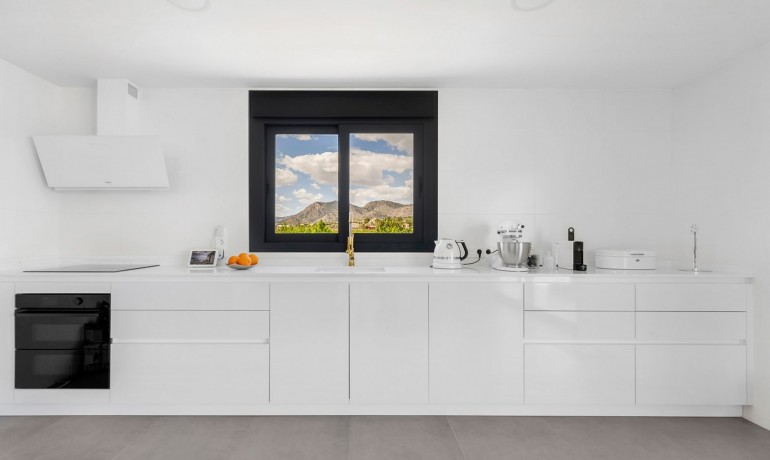 Herverkoop - Villa -
Macisvenda