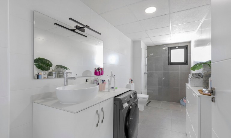 Herverkoop - Villa -
Macisvenda