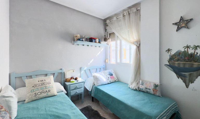 Herverkoop - Appartement / Flat -
Torrevieja* - Parque de las Naciones