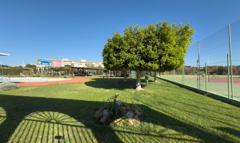 Herverkoop - Appartement / Flat -
Torrevieja* - Parque de las Naciones