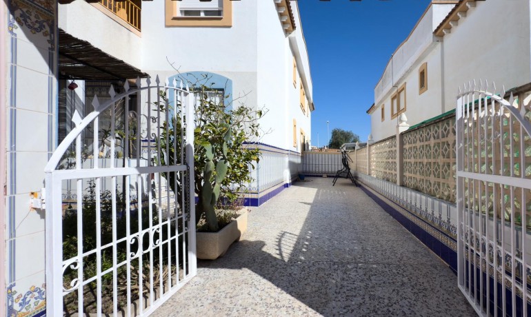 Herverkoop - Appartement / Flat -
Torrevieja* - Parque de las Naciones