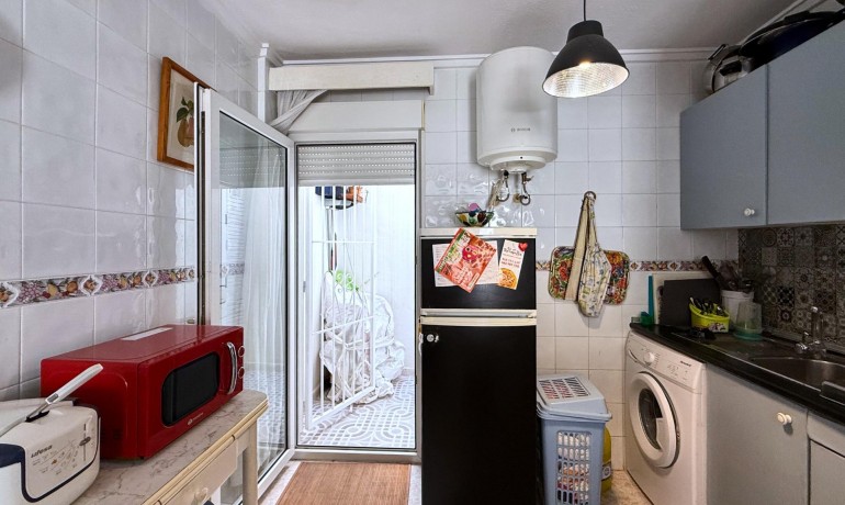 Herverkoop - Appartement / Flat -
Torrevieja* - Parque de las Naciones