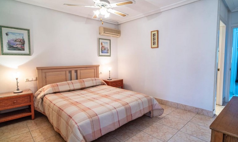 Herverkoop - Villa -
Villamartin