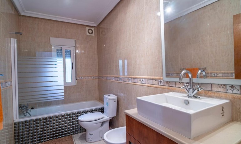 Herverkoop - Villa -
Villamartin