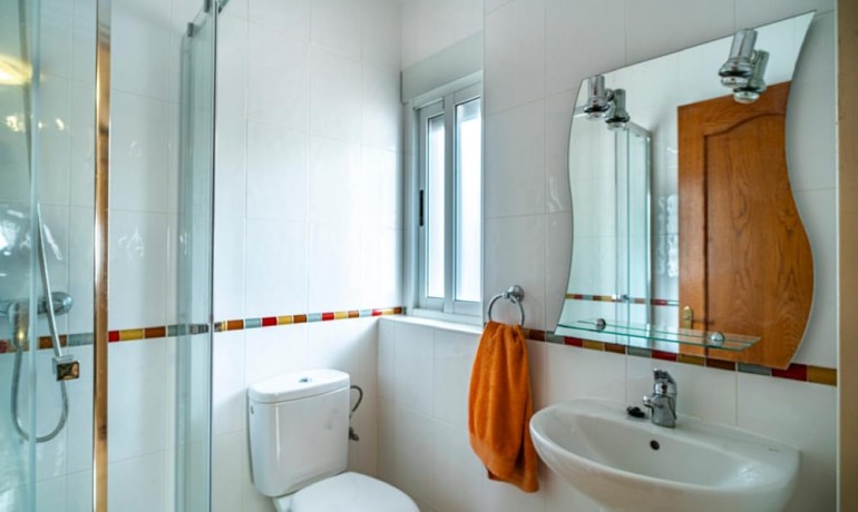 Herverkoop - Villa -
Villamartin