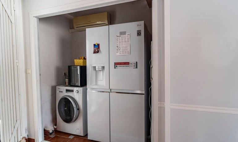 Herverkoop - Villa -
Villamartin