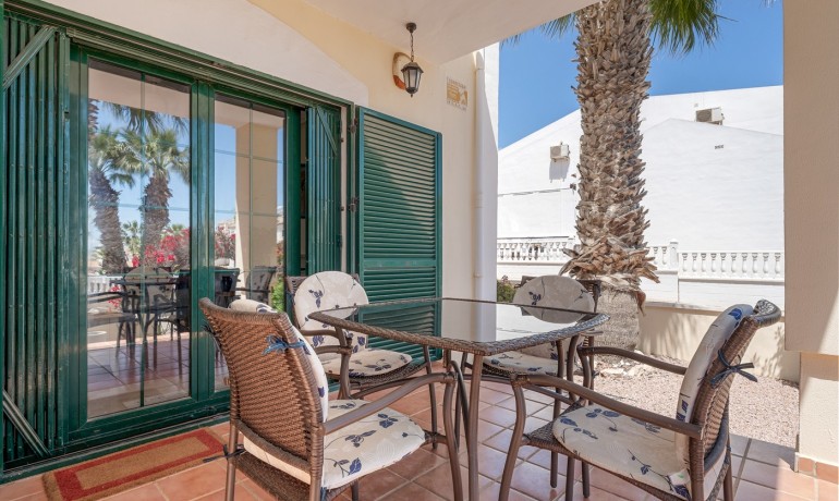 Revente - Villa -
Orihuela Costa* - Los Dolses*