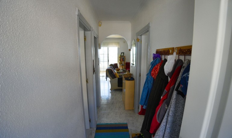 Venta - Casa -
Torrevieja