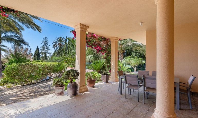 Herverkoop - Villa -
Elche* - Elche/Elx