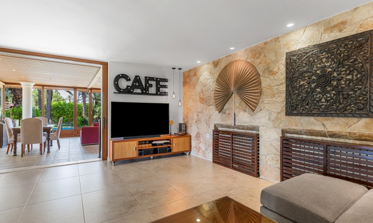 Herverkoop - Villa -
Elche* - Elche/Elx