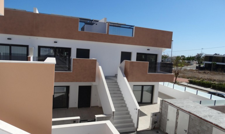 Nouvelle construction - Appartement / Flat -
Pilar de la Horedada* - pueblo