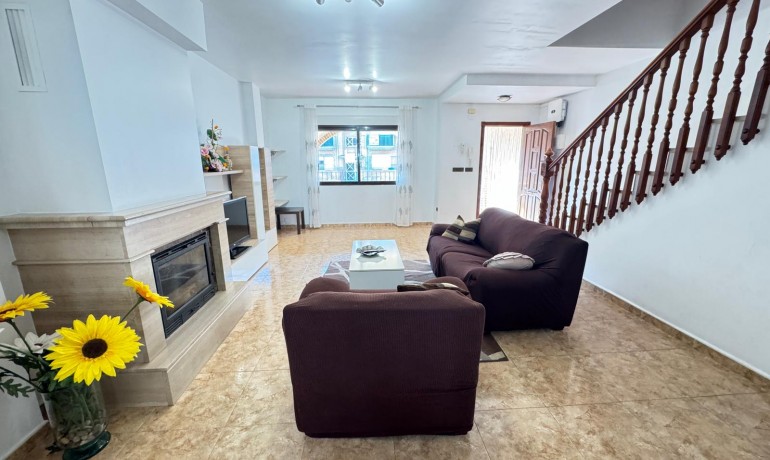 Sale - House -
San Miguel de Salinas* - San Miguel De Salinas