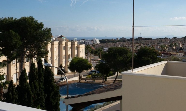 Herverkoop - Villa -
Orihuela Costa* - Villamartin*