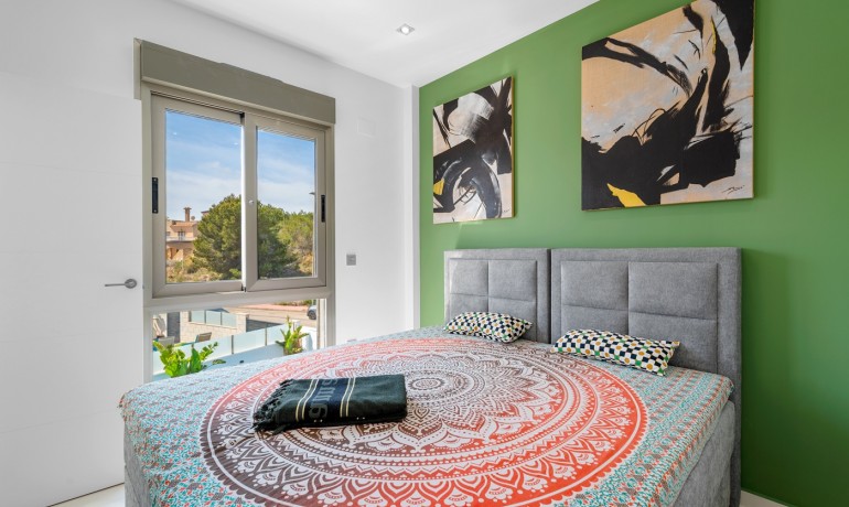 Revente - Villa -
Orihuela Costa* - Pau 8*