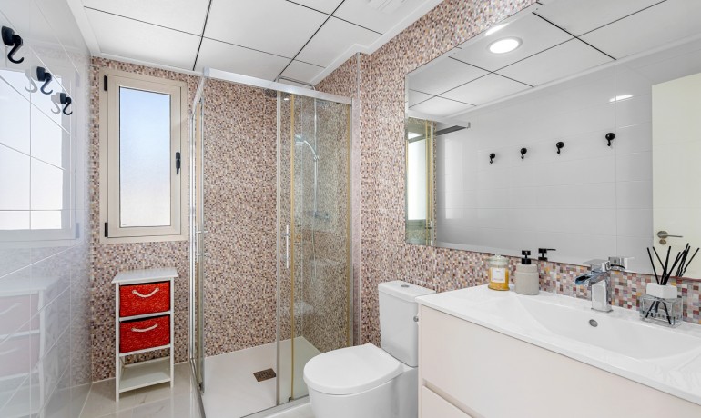 Revente - Villa -
Orihuela Costa* - Pau 8*