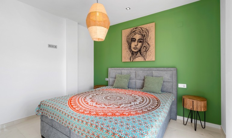 Revente - Villa -
Orihuela Costa* - Pau 8*