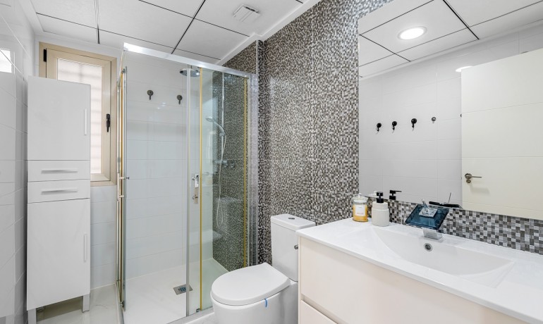 Revente - Villa -
Orihuela Costa* - Pau 8*