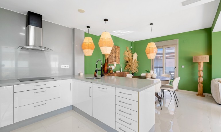 Revente - Villa -
Orihuela Costa* - Pau 8*