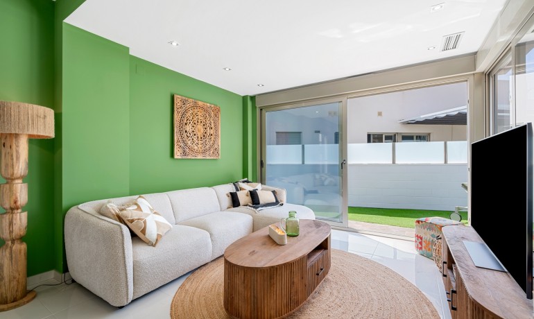 Revente - Villa -
Orihuela Costa* - Pau 8*