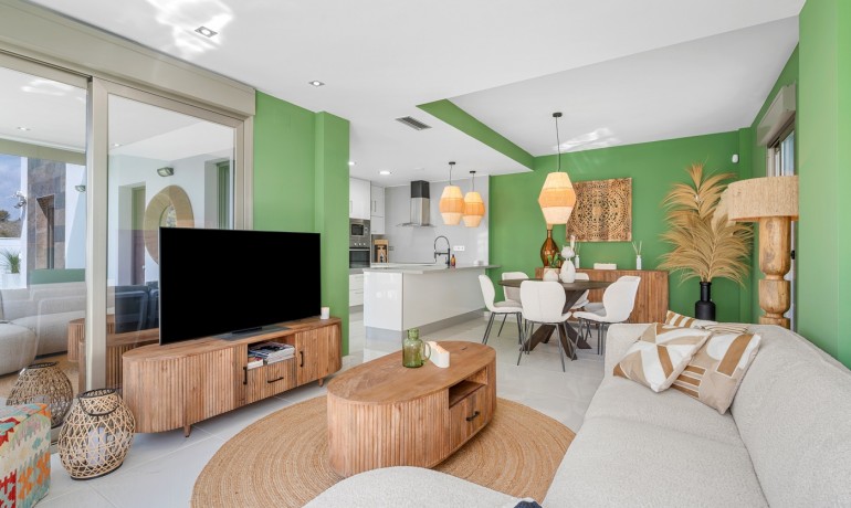 Revente - Villa -
Orihuela Costa* - Pau 8*