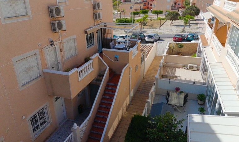 Sale - House -
Torrevieja* - Torrevieja