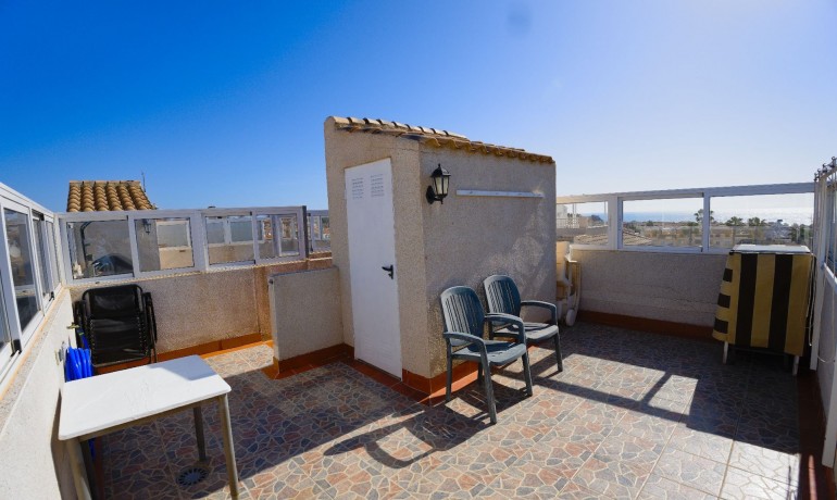 Sale - House -
Torrevieja* - Torrevieja