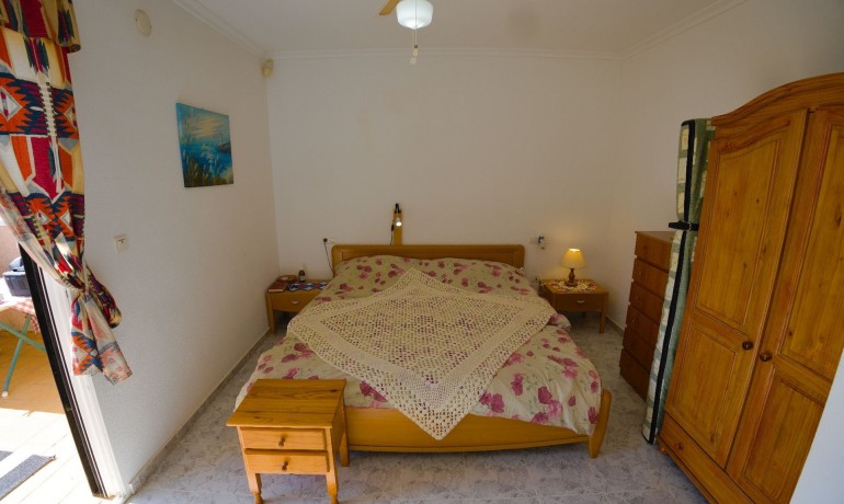 Sale - House -
Torrevieja* - Torrevieja