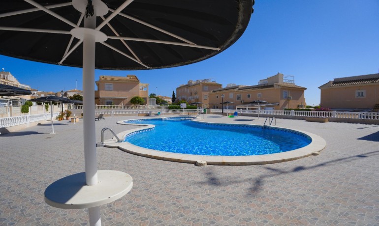 Sale - House -
Torrevieja* - Torrevieja