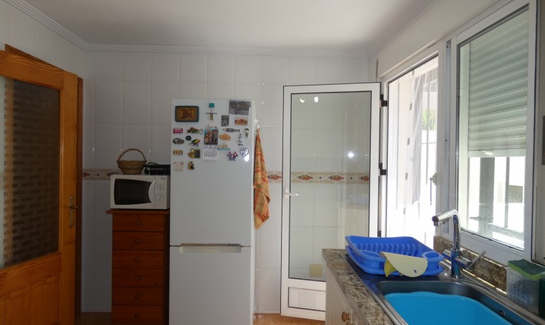 Herverkoop - Huis -
Algorfa* - Algorfa