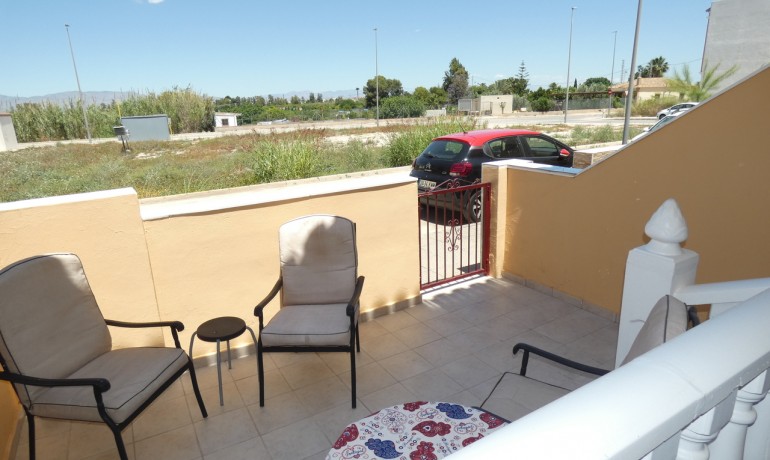 Herverkoop - Huis -
Algorfa* - Algorfa