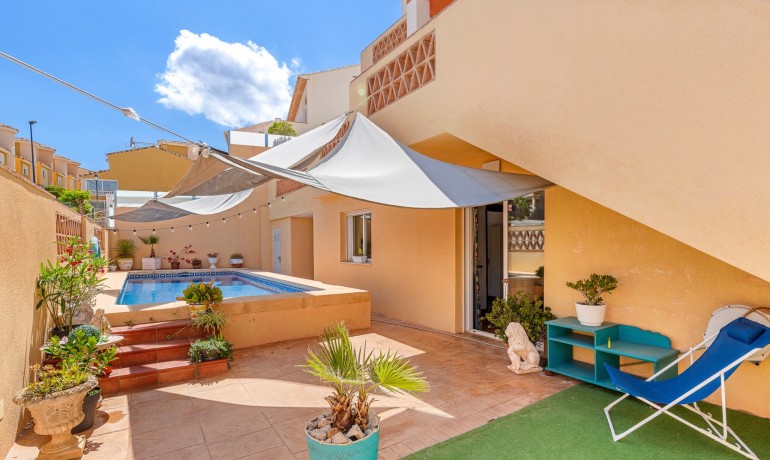 Herverkoop - Villa -
L´Alfàs del Pí* - Alfas del Pi